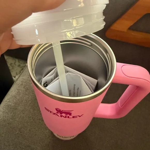 BRAND NEW STANLEY Quencher H2.0 Tumbler 30 Oz PINK PEONY - Picture 4 of 5